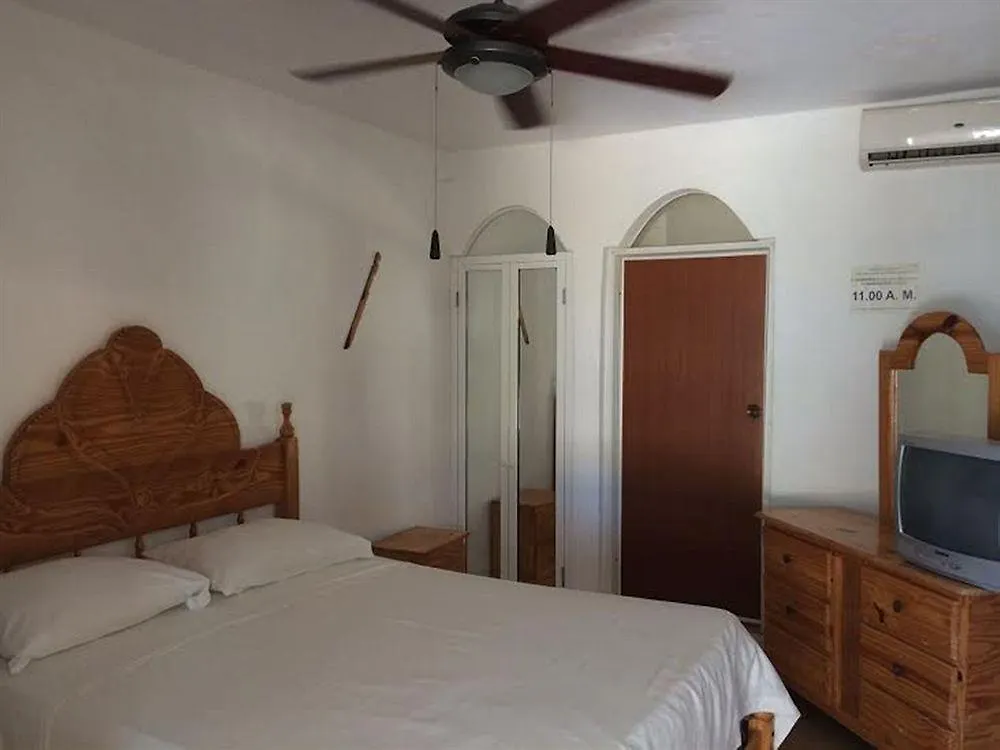 **  Hotel El Viejo Pirata Boca de Yuma République dominicaine
