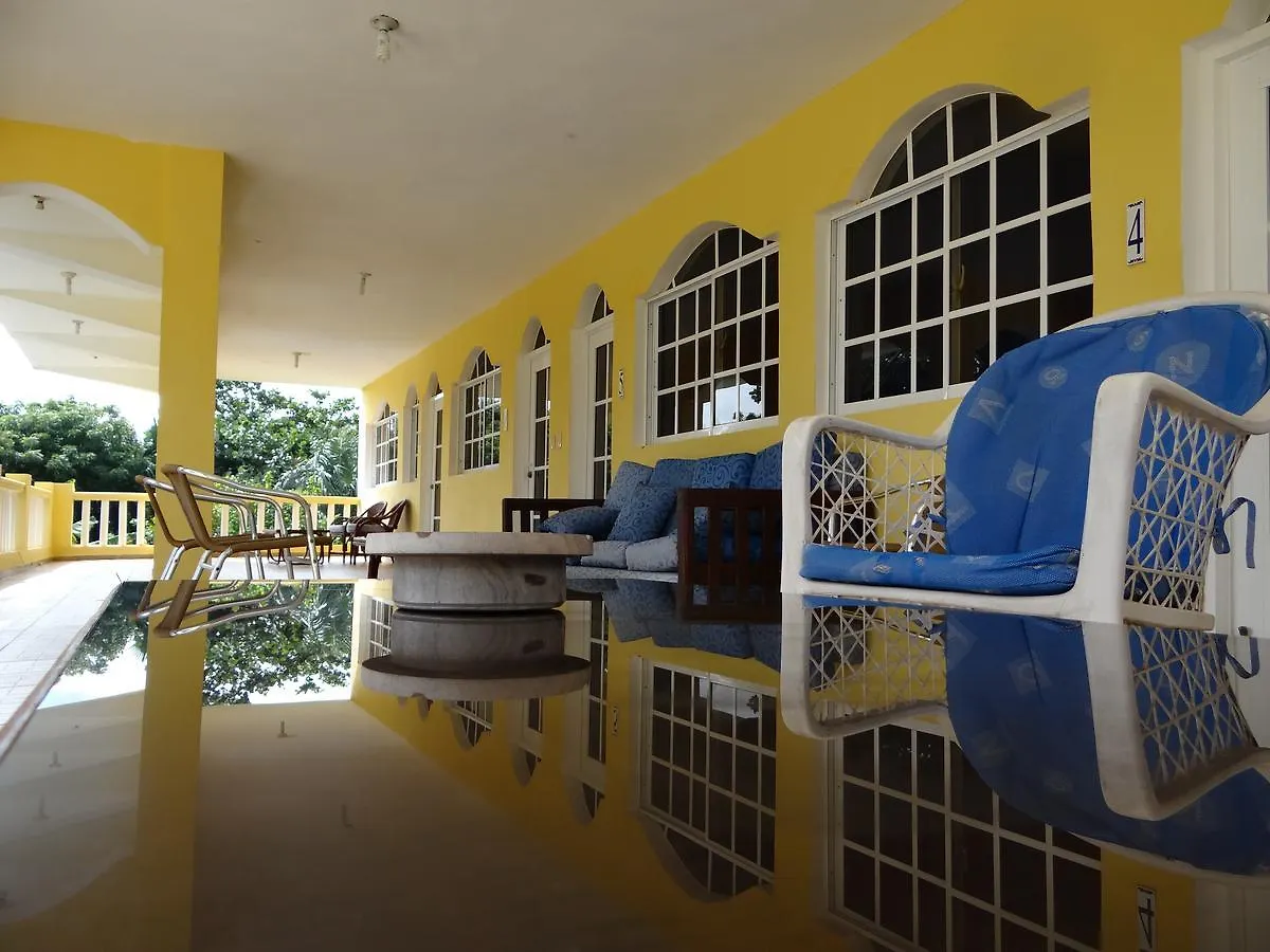 Hotel El Viejo Pirata Boca de Yuma 2*,  République dominicaine